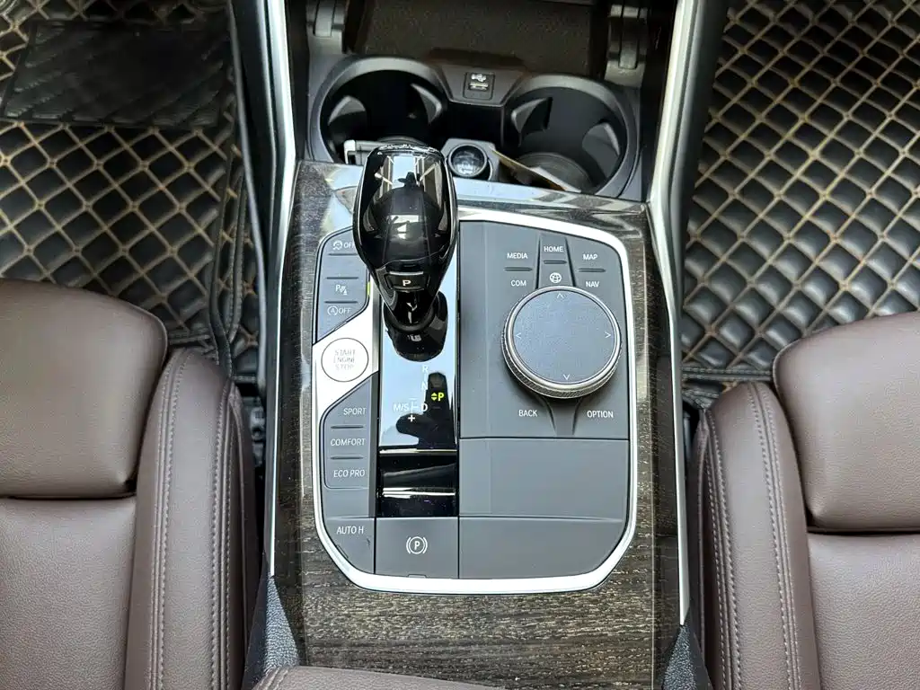 BMW 3 Series — миниатюра 15