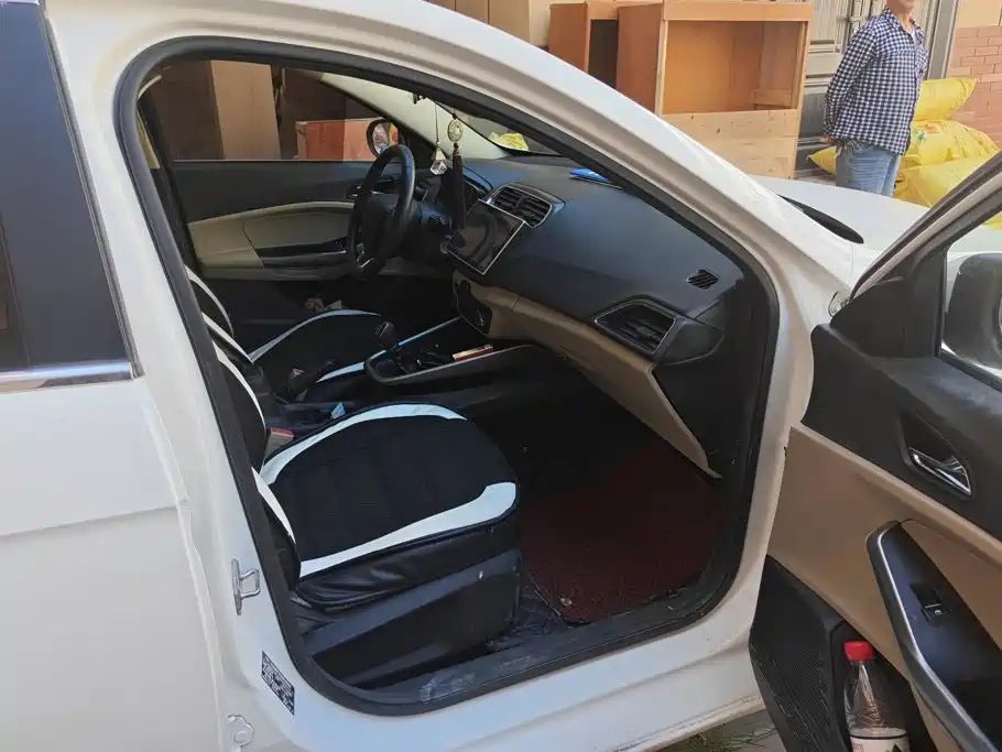 Ford Escort — миниатюра 8