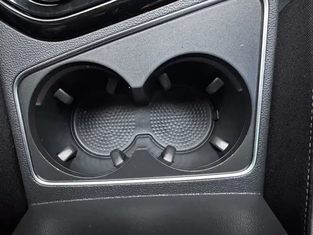 Volkswagen X — миниатюра 30