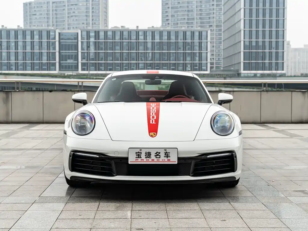 Porsche 911 2023 Carrera 3.0T