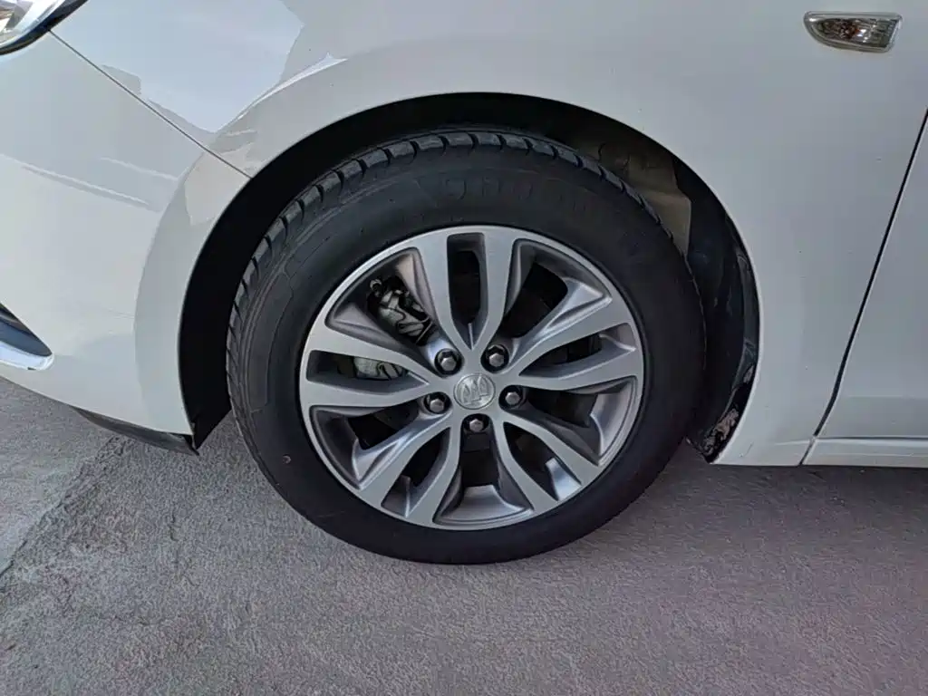 Buick Excelle — миниатюра 23