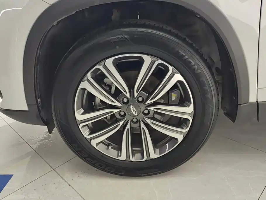 Chery Tiggo 8 — миниатюра 6