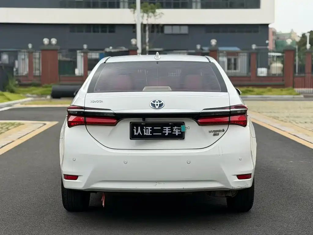 Toyota Corolla — миниатюра 8