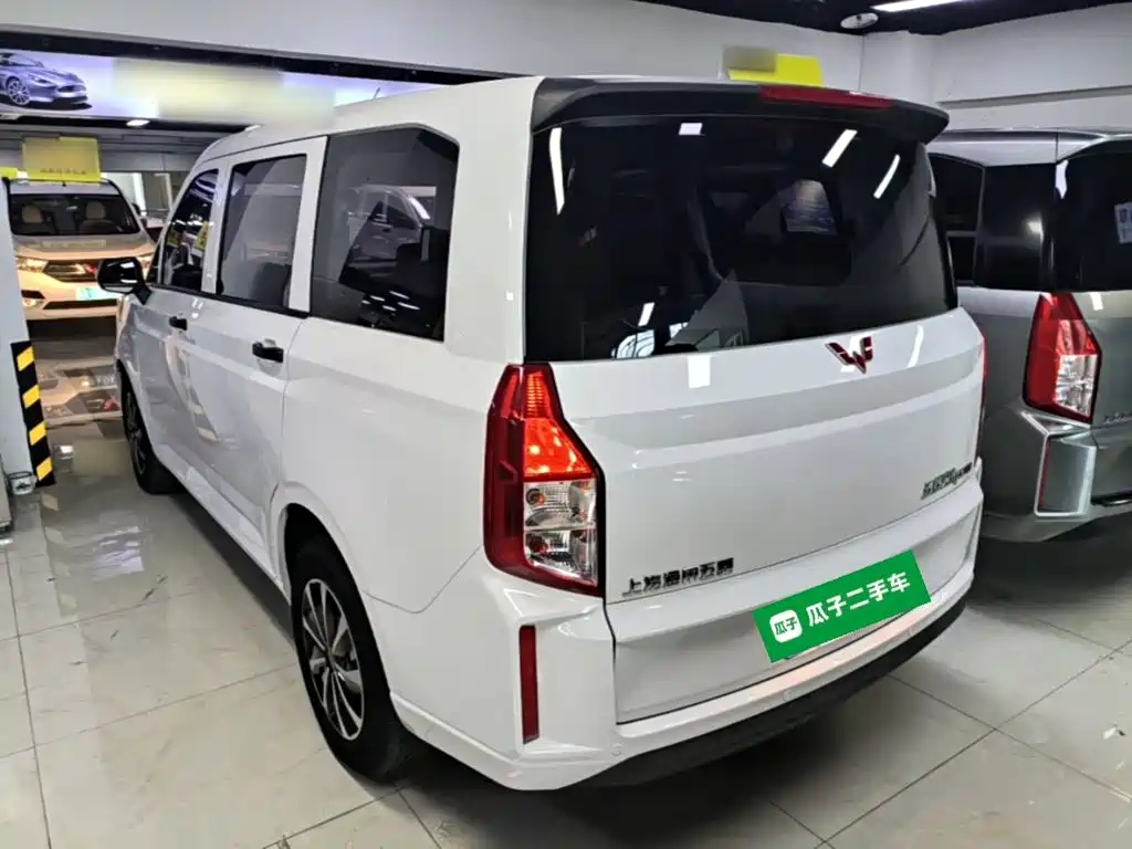 Wuling Hongguang PLUS — миниатюра 5