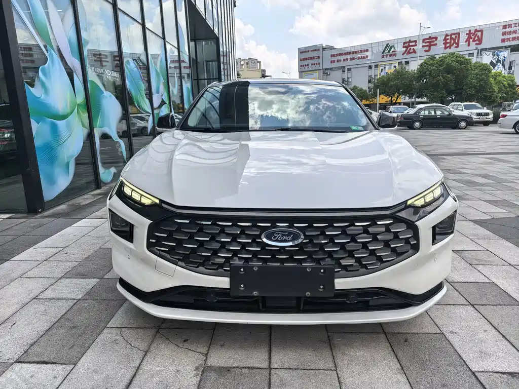 Ford Mondeo — миниатюра 2