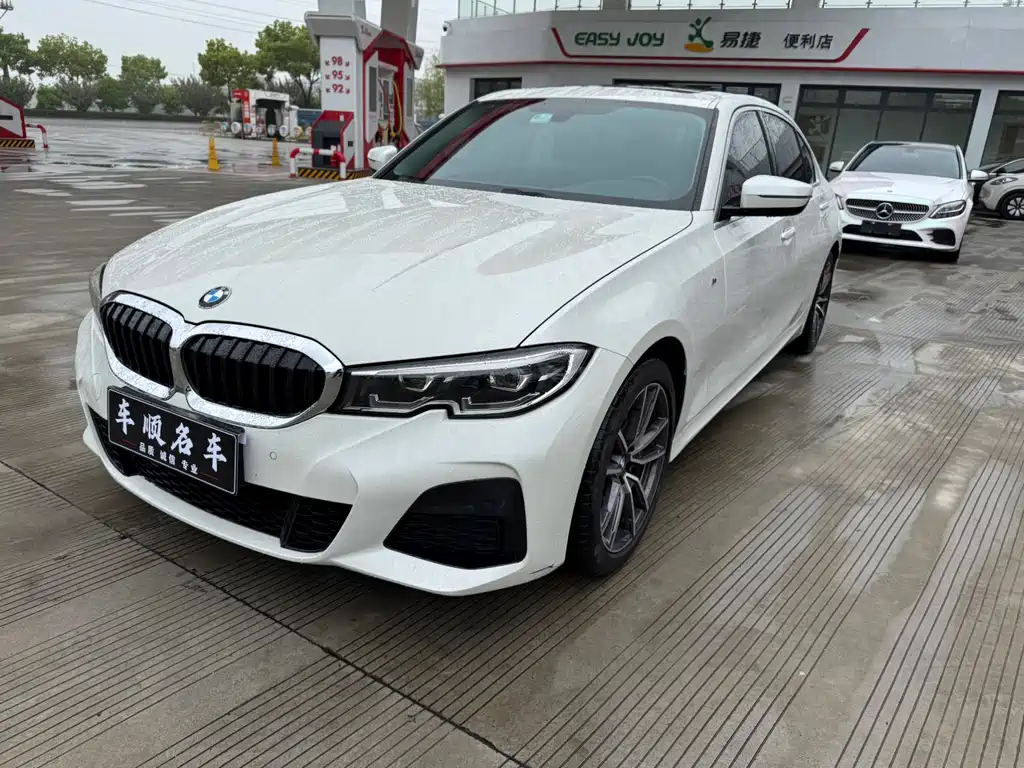 BMW 3 Series 2021