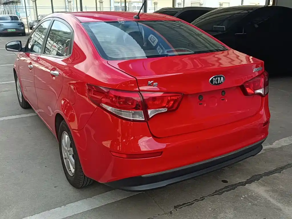 Kia K2 — миниатюра 5