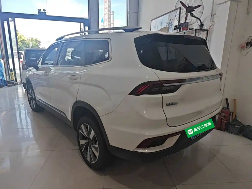 Geely Haoyue — миниатюра 5