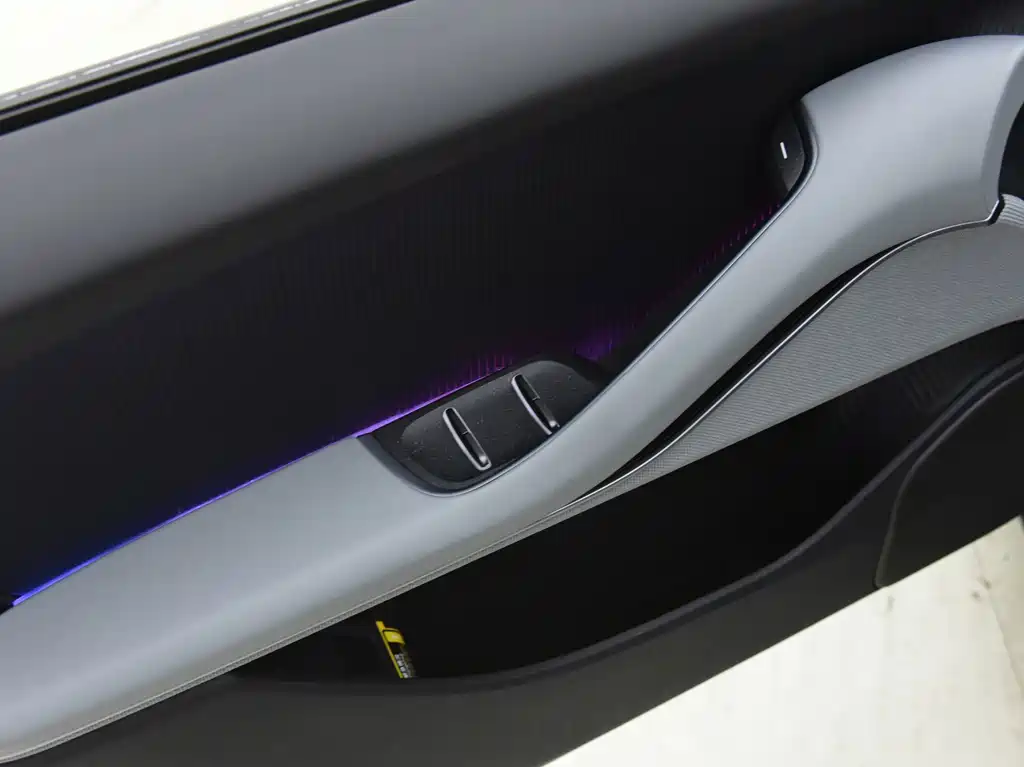 NIO ET5T — миниатюра 16