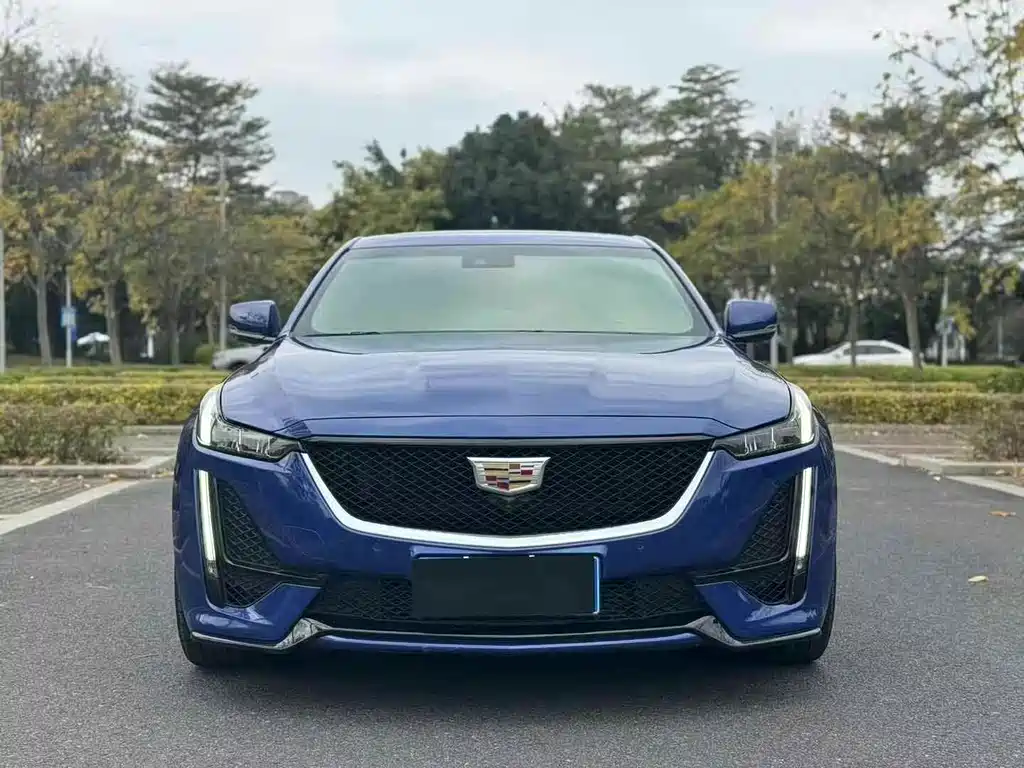 Cadillac CT5 — миниатюра 2