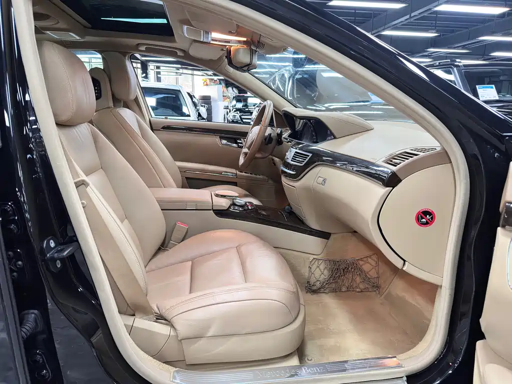 Mercedes-Benz S-Class S 2010 S 300 L