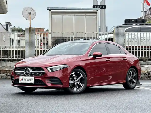 2023 Mercedes-Benz A-klasse