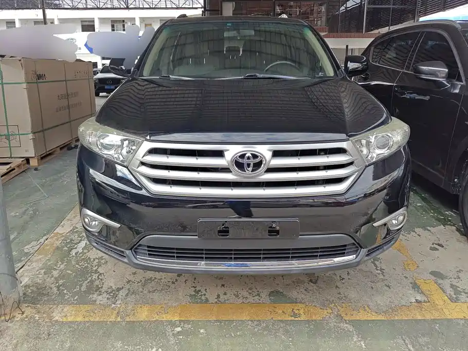 Toyota Highlander — миниатюра 2