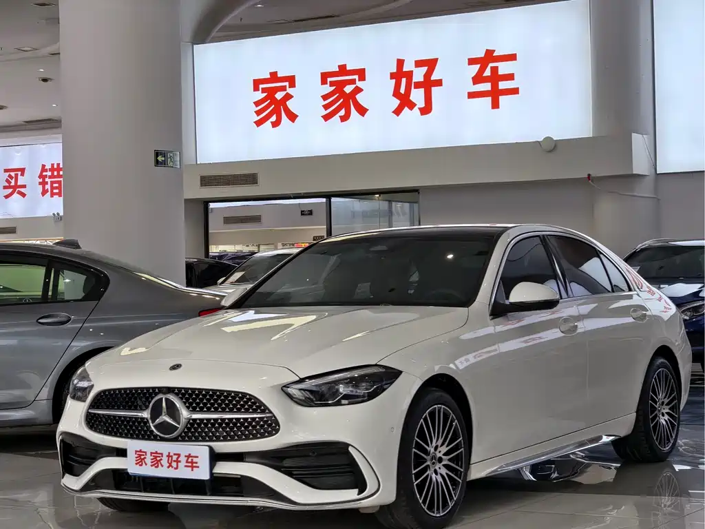 Mercedes-Benz C-Class 2022