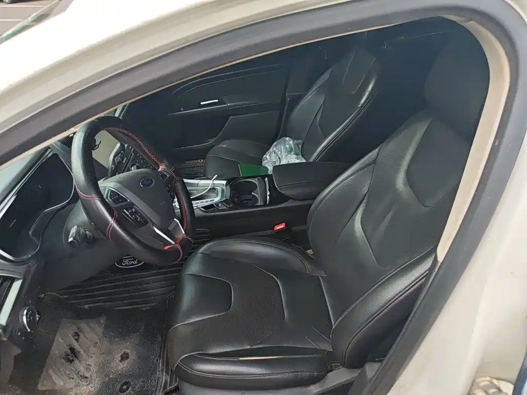 Ford Mondeo — миниатюра 16
