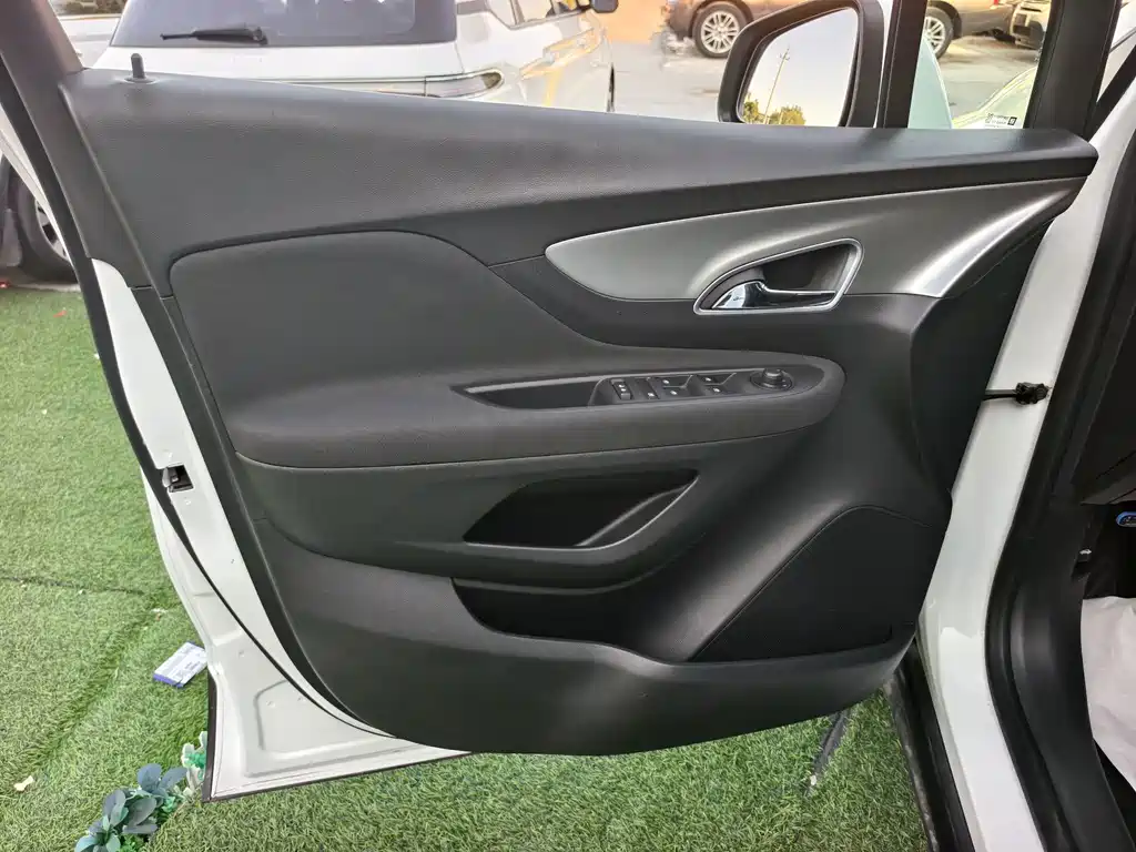 Buick Encore — миниатюра 6