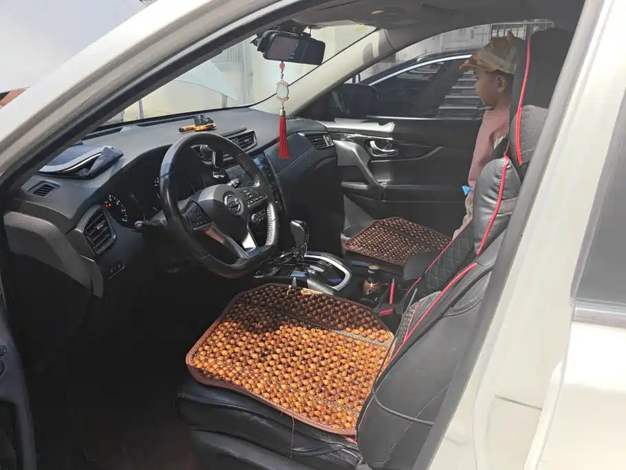 Nissan X-Trail — миниатюра 9