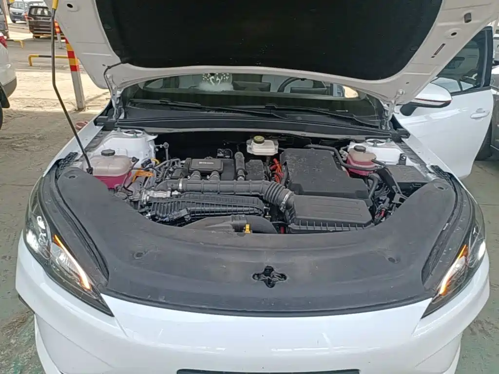 BYD Seal 05 DM-i — миниатюра 20