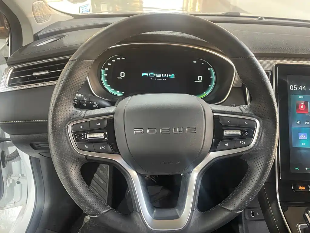 Roewe i6 MAX New Energy — миниатюра 15