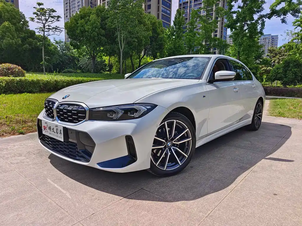 BMW 3 Series 2024