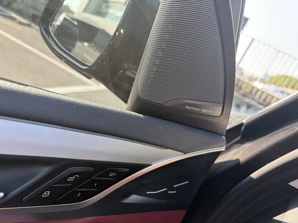 BMW iX3 — миниатюра 20