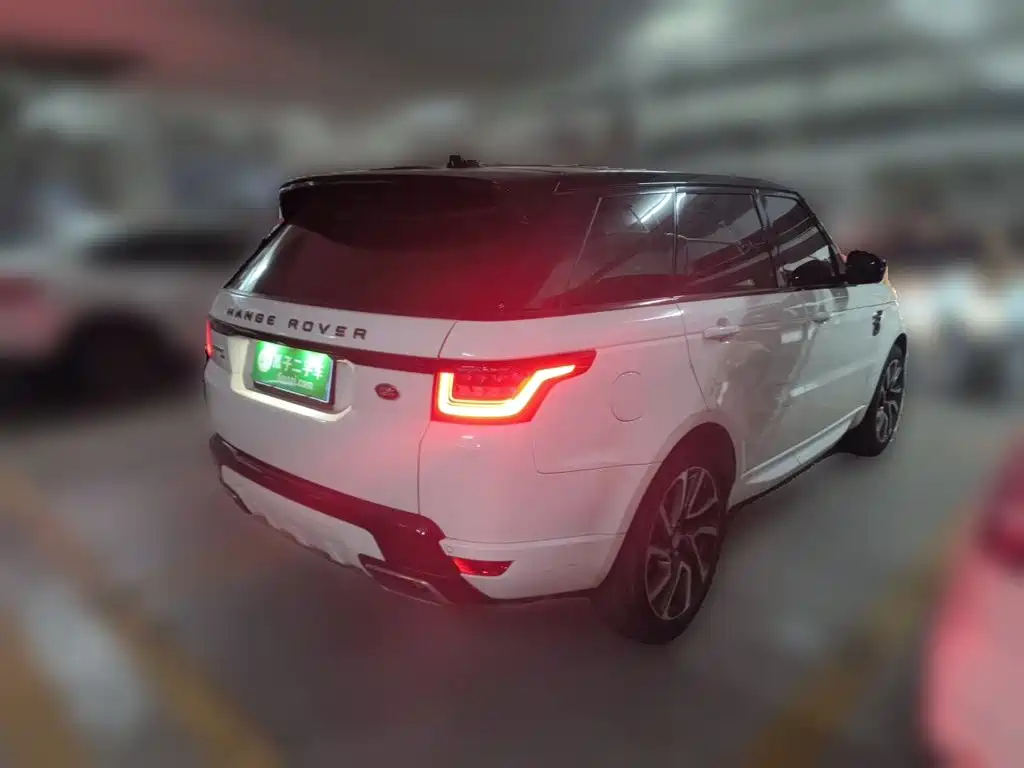 Land Rover Sport — миниатюра 5