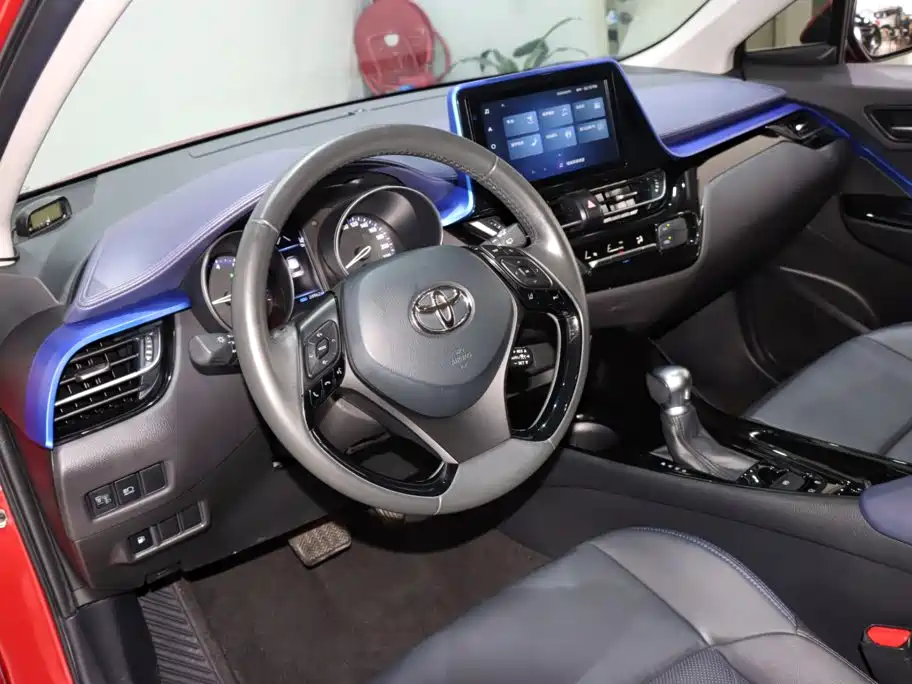 Toyota C-HR — миниатюра 10