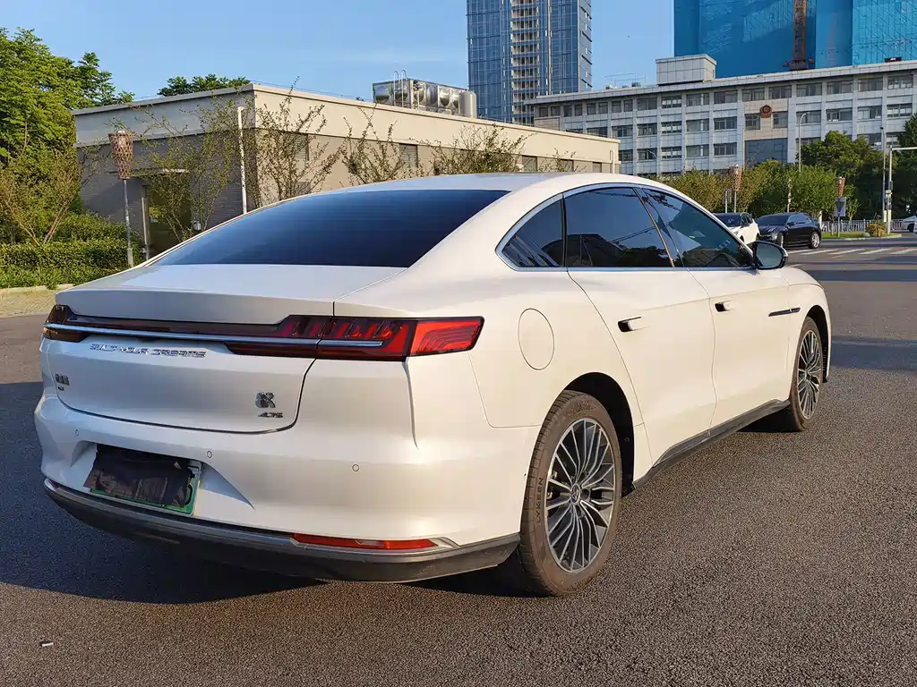 BYD Han — миниатюра 13