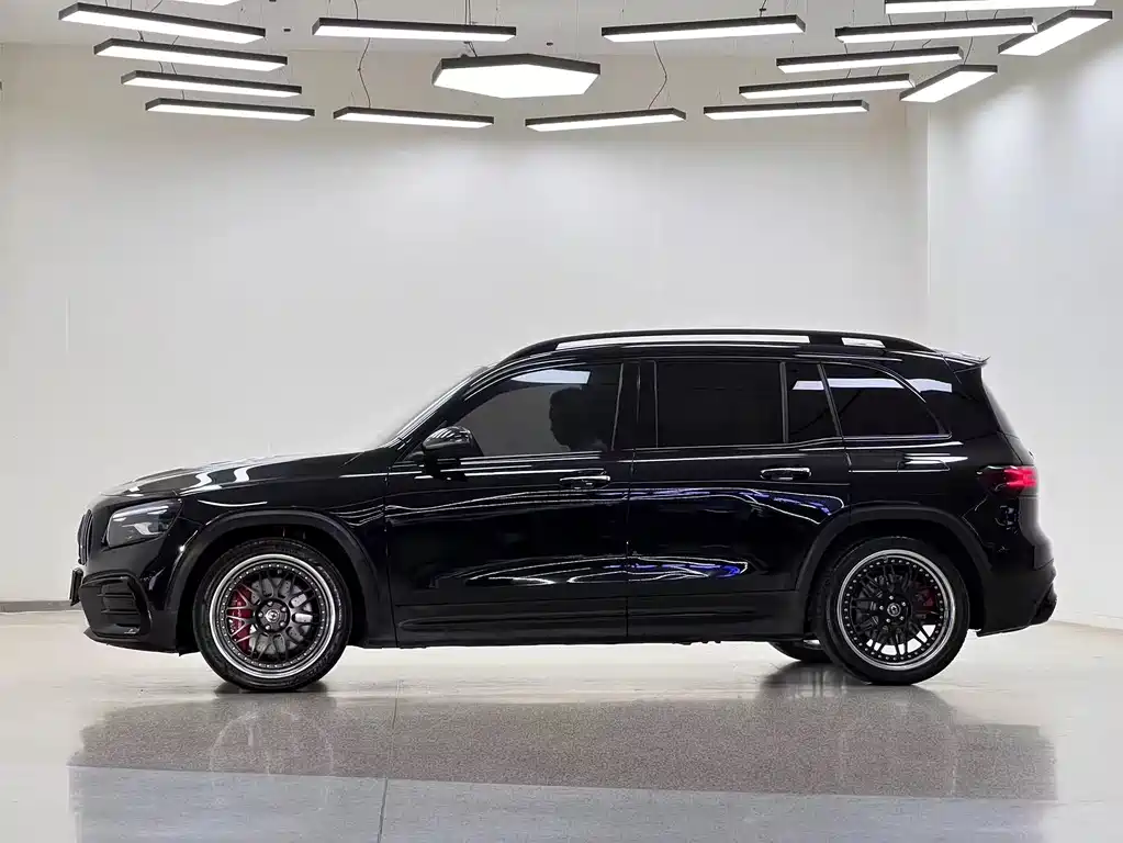 Mercedes-Benz GLB A MG 2024 AMG GLB 35 4MATIC