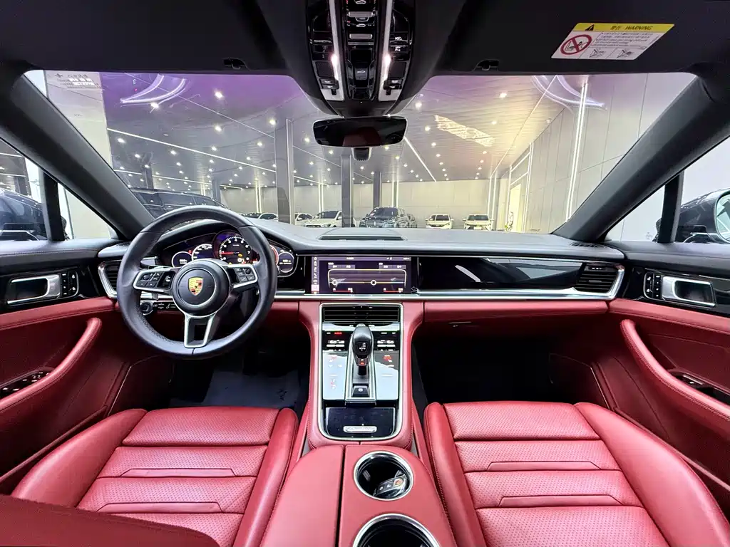 Porsche Panamera — миниатюра 12