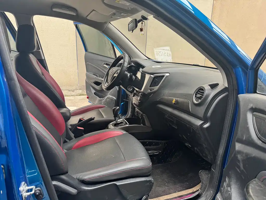 Changan CS15 — миниатюра 5
