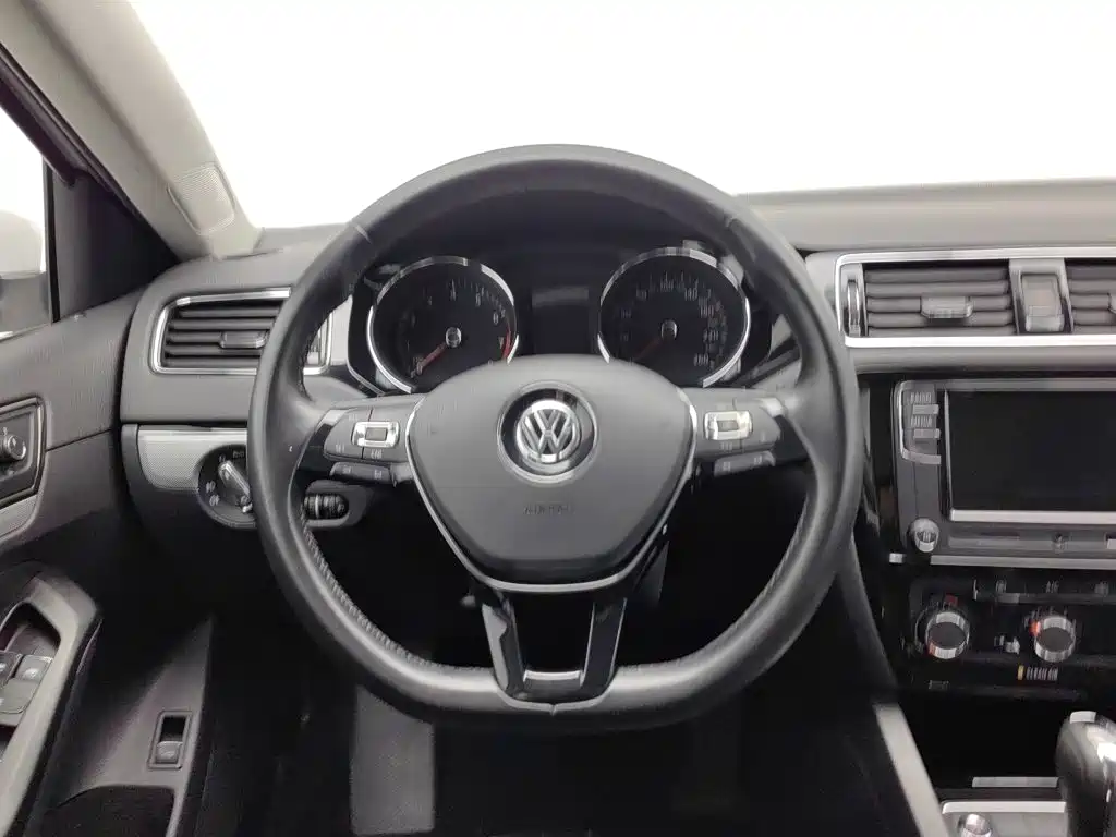 Volkswagen Sagitar — миниатюра 11
