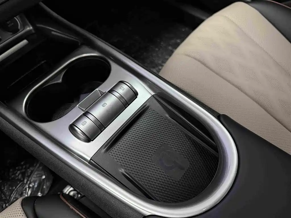 BYD Dolphin — миниатюра 10