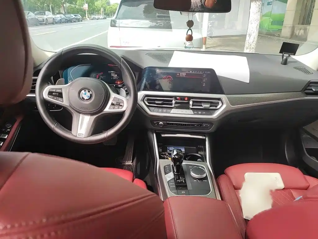 BMW 3 Series — миниатюра 13