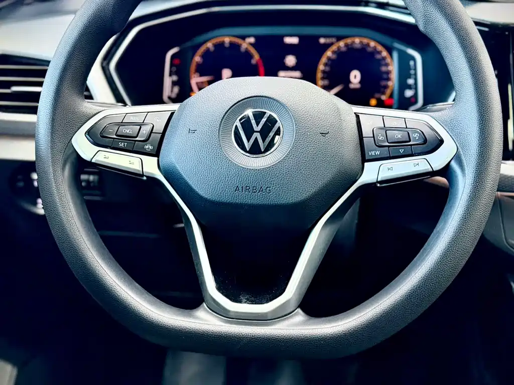 VOLKSWAGEN EXPLORING THE SHADOW