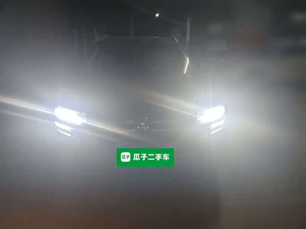 Volkswagen Tharu — миниатюра 2