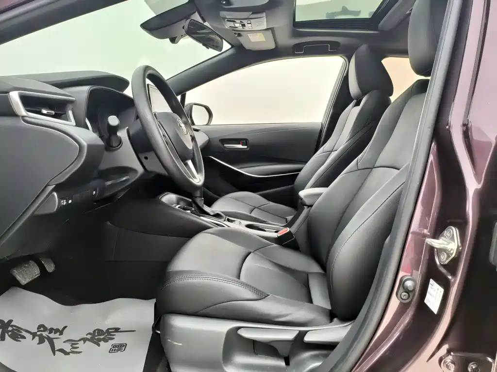 Toyota Corolla Levin 2019 1.8H E-CVT Luxury V