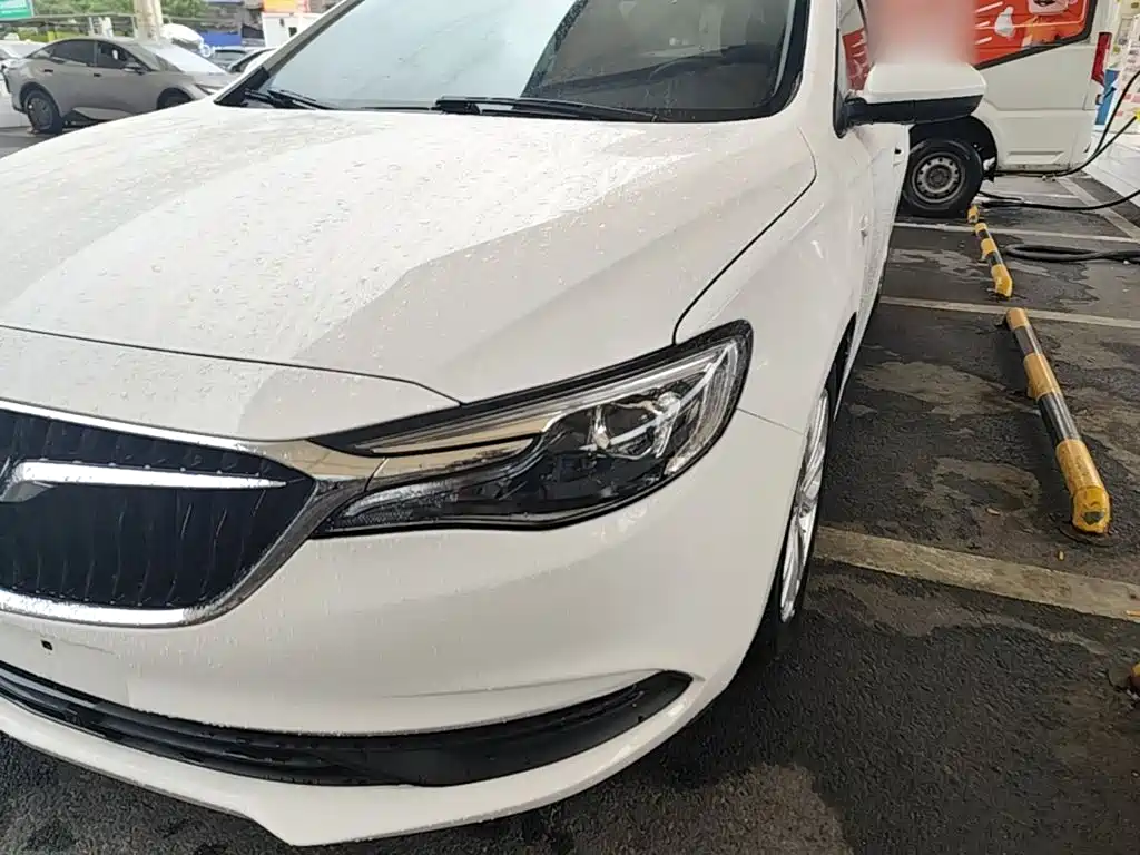 Buick Excelle — миниатюра 24