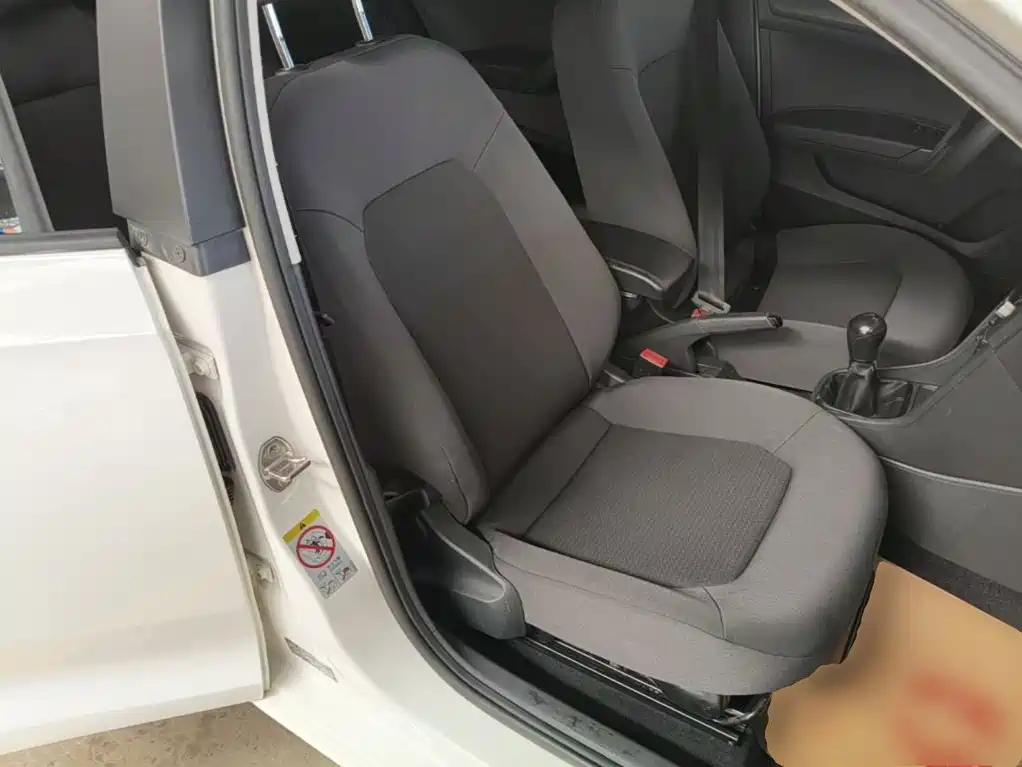 Volkswagen Santana — миниатюра 25