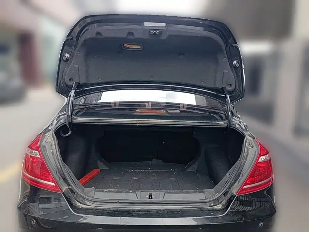 Geely Emgrand — миниатюра 24