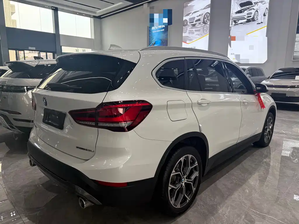 BMW X1 — миниатюра 8