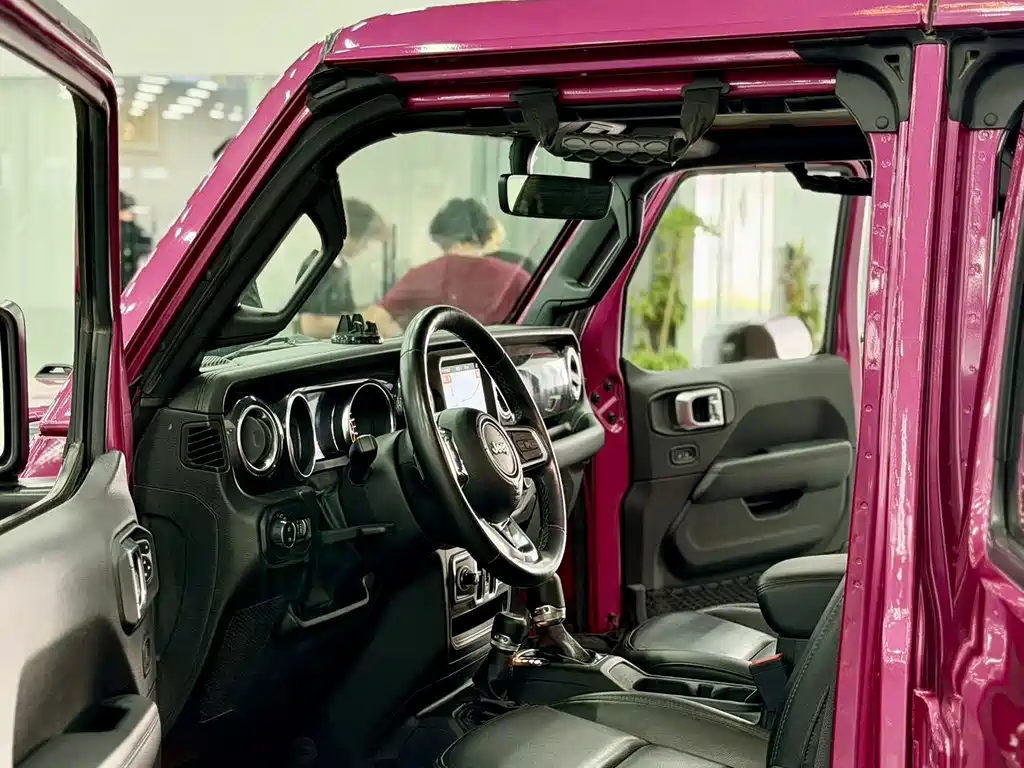 Jeep Wrangler — миниатюра 4