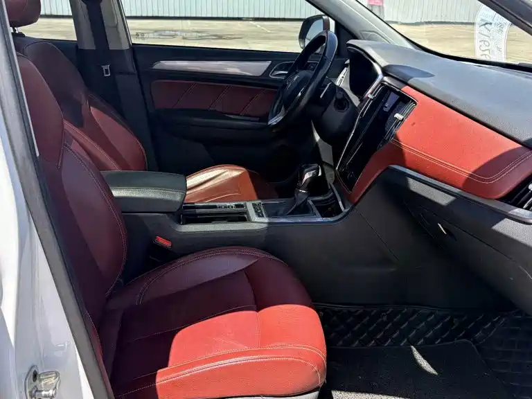 Roewe RX5 2016 30T AT