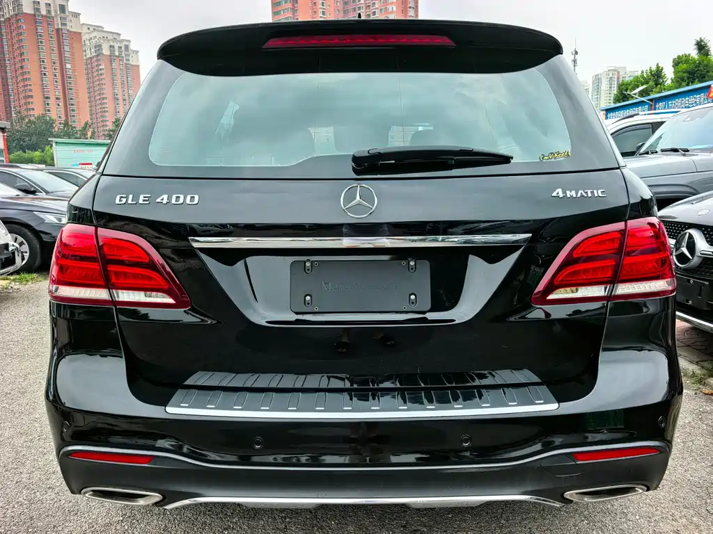 Mercedes-Benz GLE (Import) — миниатюра 19