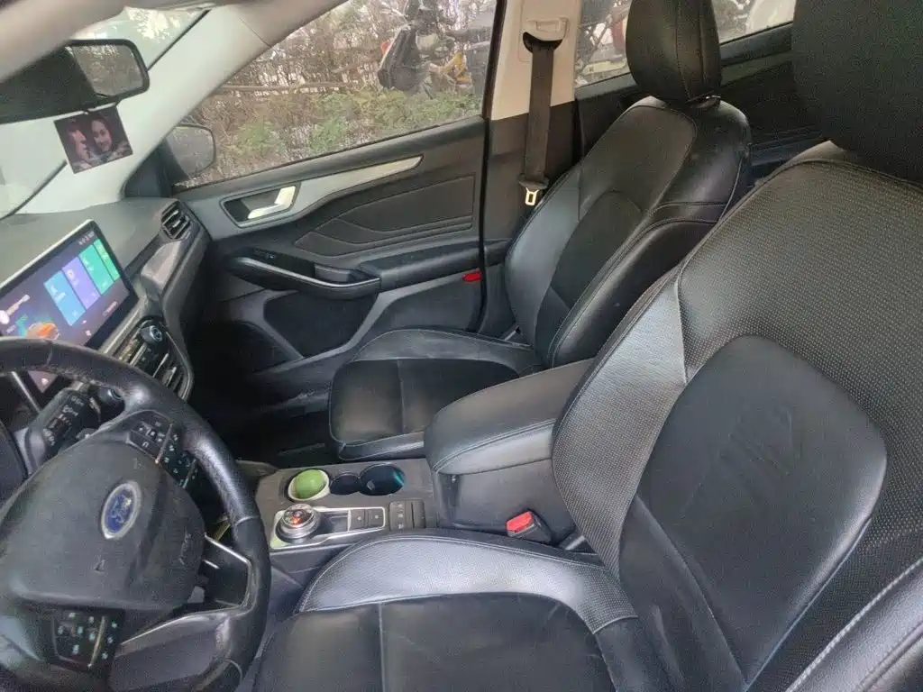 Ford Focus Active — миниатюра 11