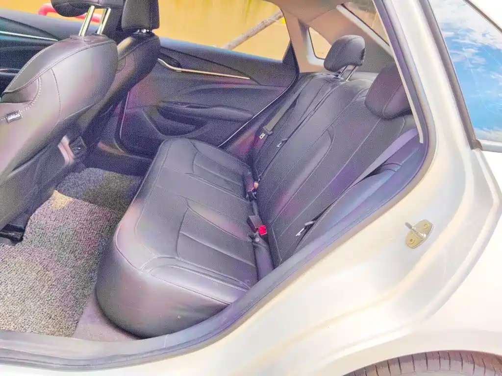 Buick Excelle — миниатюра 13