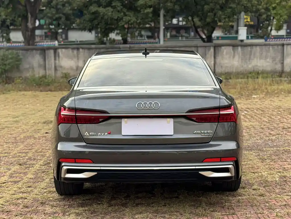 Audi A6L 2024 45 TFSI quattro