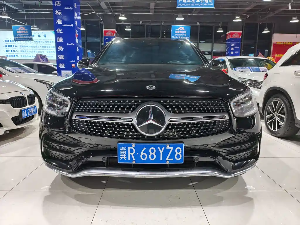MERCEDES-BENZ GLC