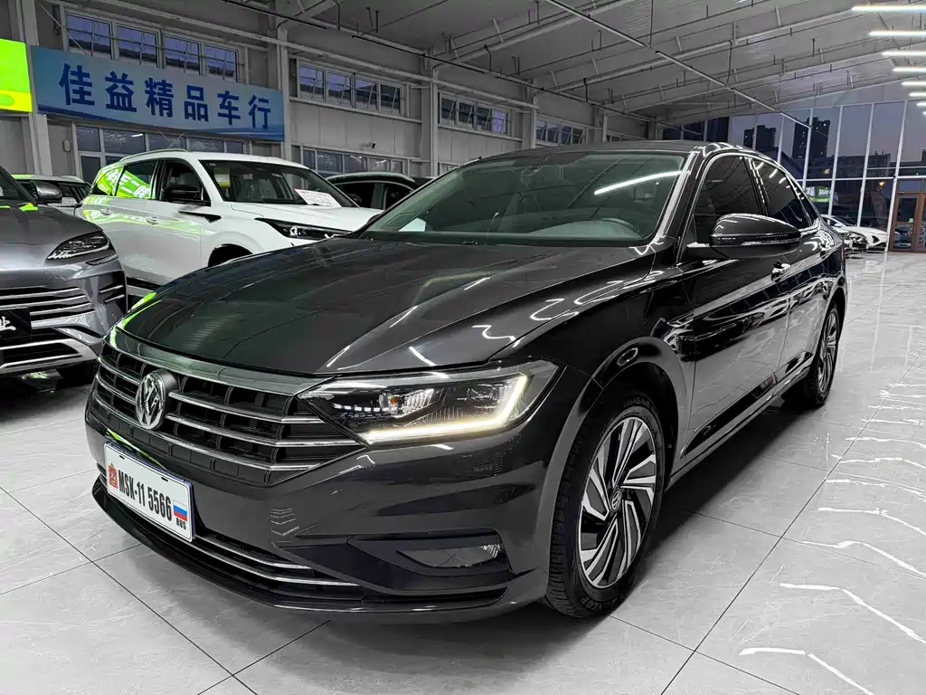Volkswagen Sagitar 2021