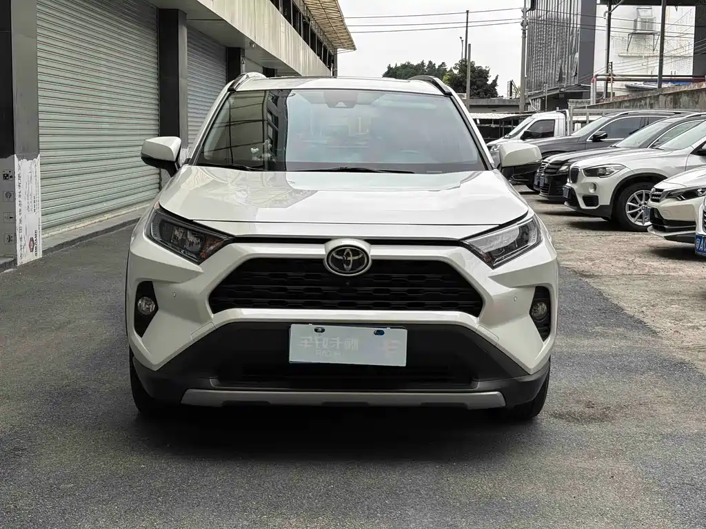 TOYOTA RAV4 RONGFANG